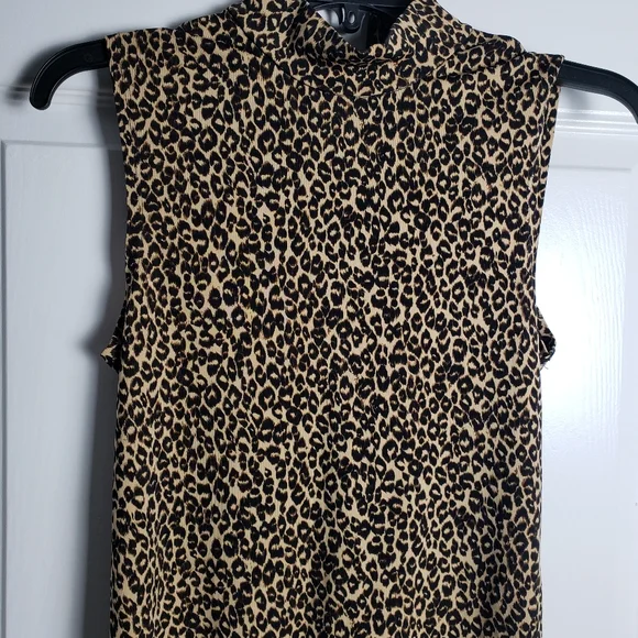 Ann Taylor High Neck Leopard Print Sleeveless Top - Picture 2 of 7